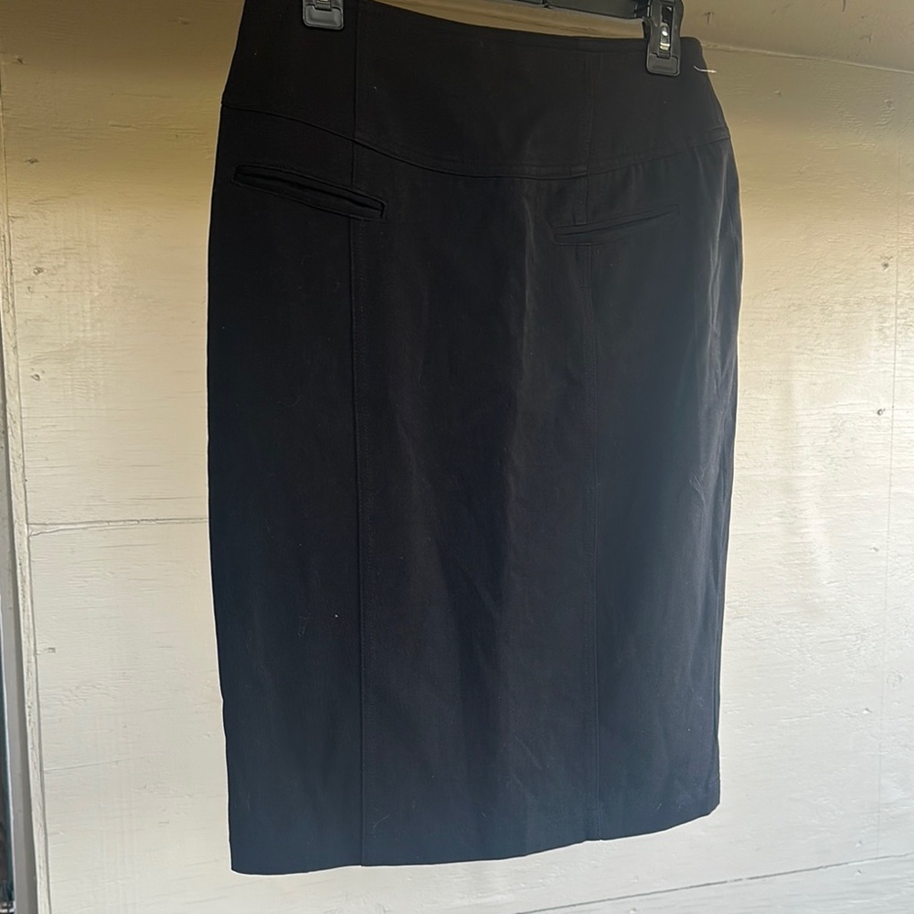 Grace Elements - Elegant Black Pencil Skirt